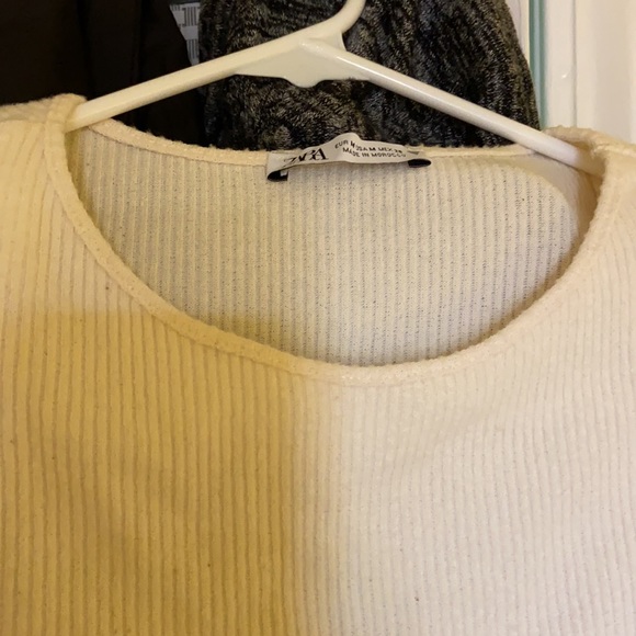 Zara shoulder padded top - Picture 3 of 4